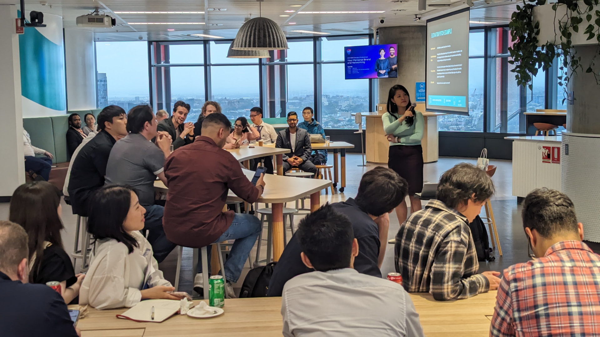 Lucy Lin presenting at an ACS Personal Brand workshop